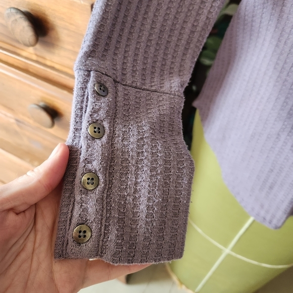 CHASER Waffle Knit Long Sleeve Top - Picture 5 of 11